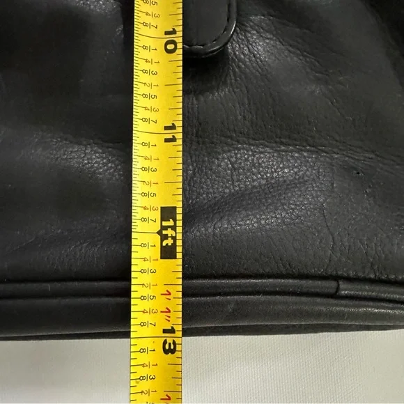 PELLE STUDIO -GENUINE BLACK LEATHER MESSENGER BAG